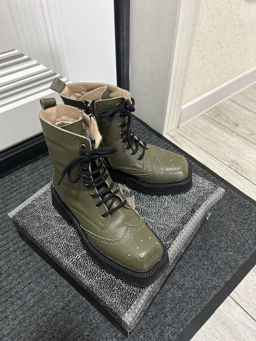 Ботинка зимний