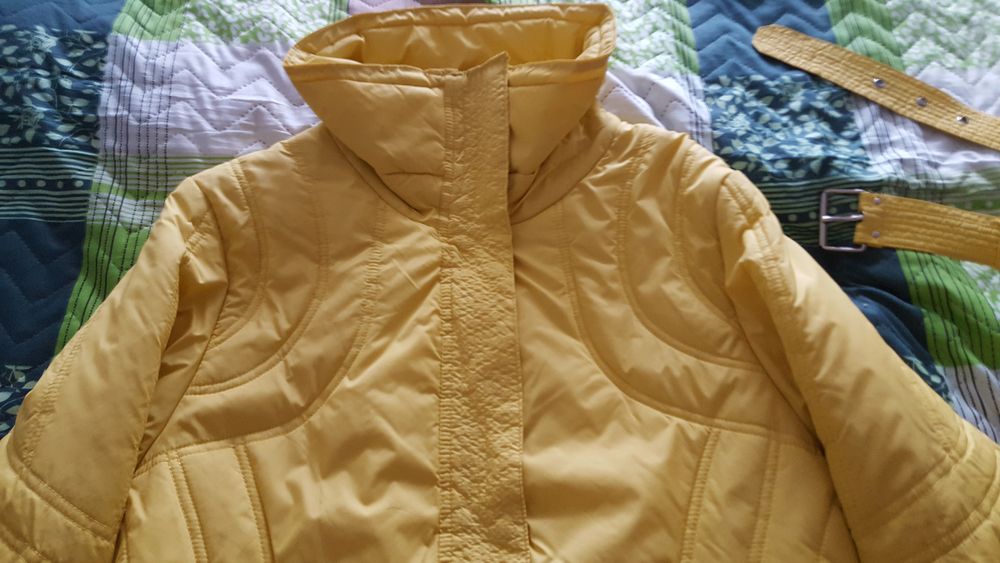 продавам суперско дамско яке