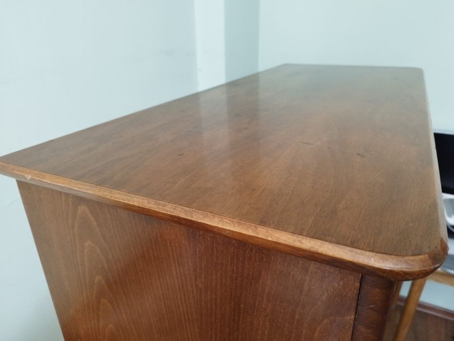 Винтажный Румынский шкаф