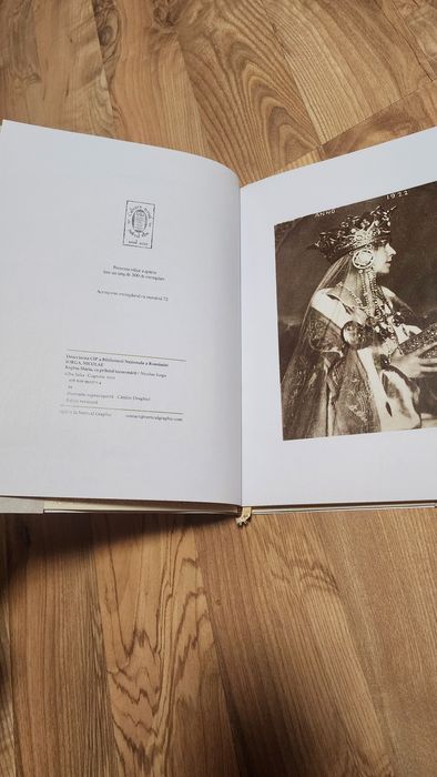 2 cărți rare Regele Ferdinand și Regina Maria