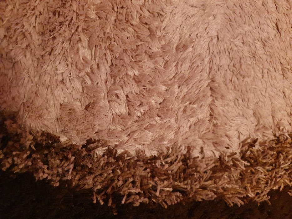 Ковер травка 2м * 3м в идеальном состоянии