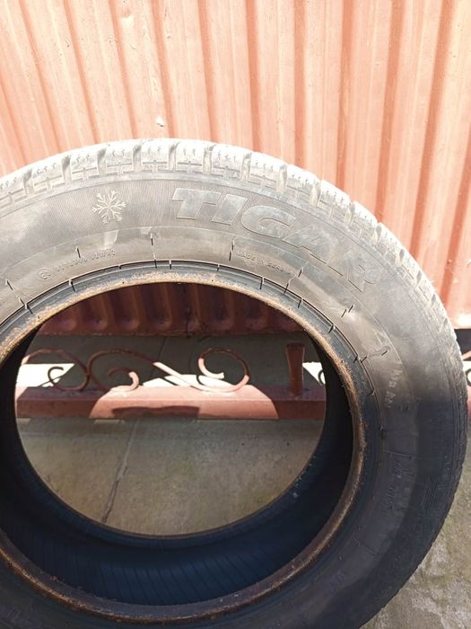 Продавам зимни гуми 175/65 r14 82t