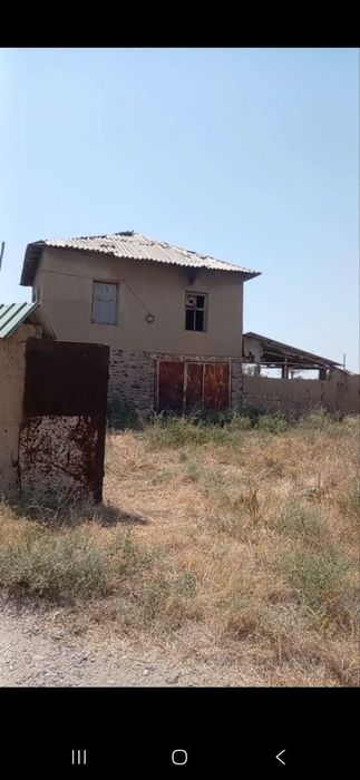 Dacha sotiladi 6 sotiq kadastri bor