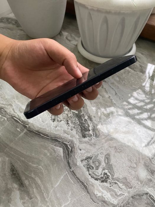 Iphone 12 64gb в хорошем состоянии