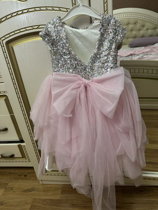 Нарядные платье для девочек