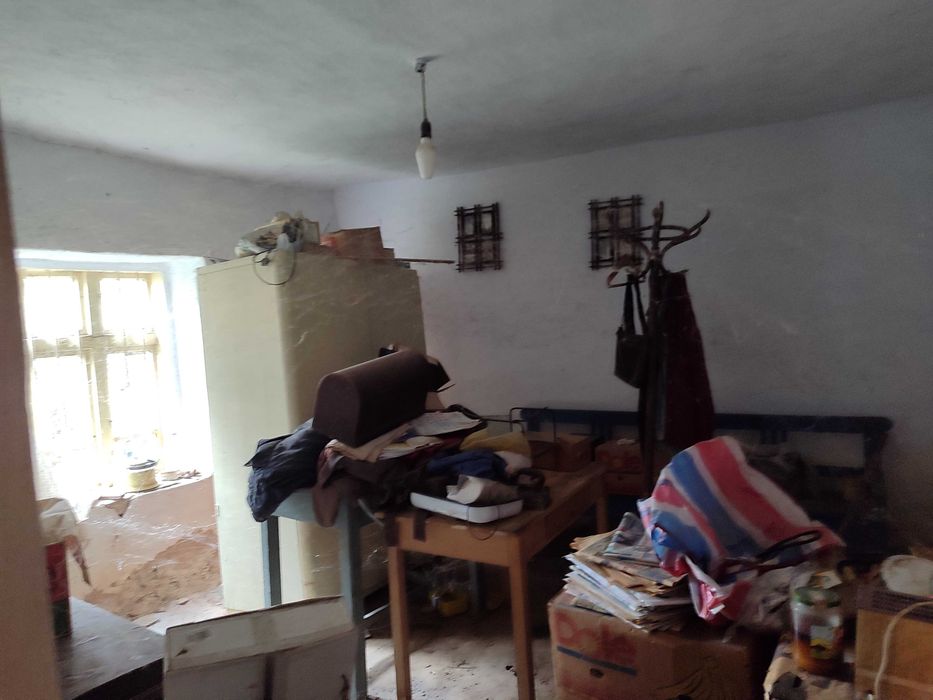 Къща с голям двор в Житен