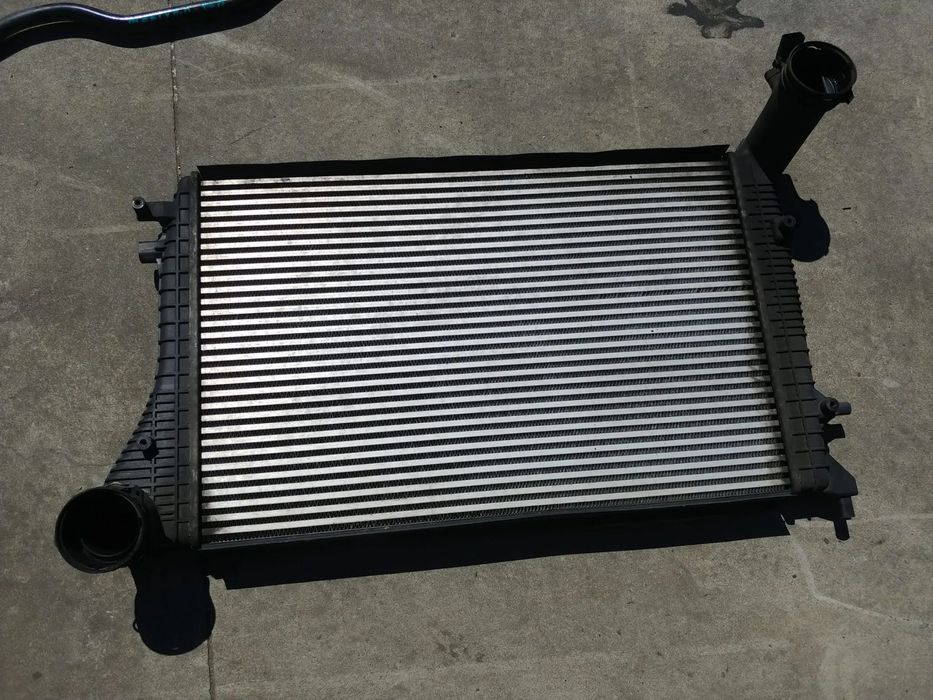 Radiator intercooler 1k0145803 audi a3 vw caddy 3 golf 5 golf 6 jetta touran altea xl leon toledo 1.9 tdi
