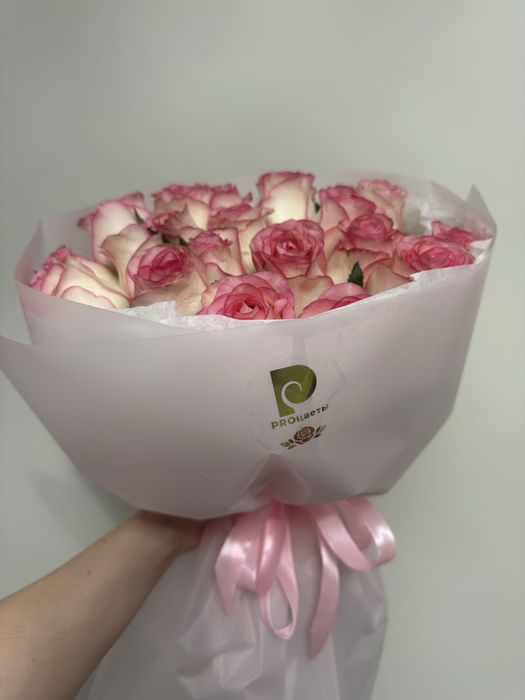 Продам свежий букет роз