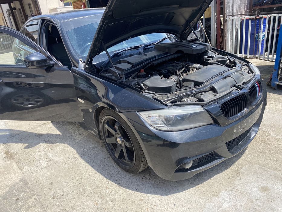 Piese BMW E90 LCI 318d 2011