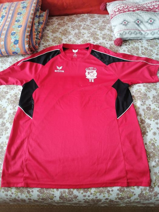 Tricouri sport (5 bucăți) - 85 lei