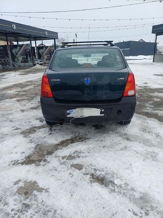 Vând logan in stare foarte bună