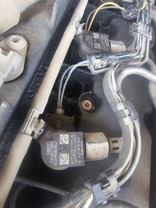Injectoare Mercedes Sprinter 28307309 2.2E5