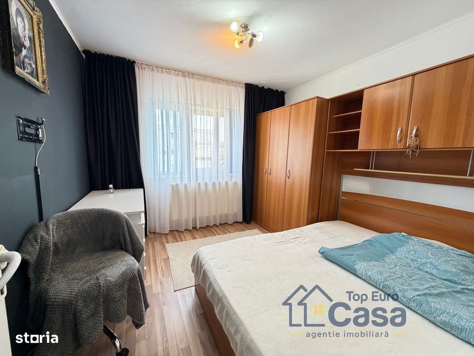 Apartament 2 camere Mioveni, Et3/4, mobilat