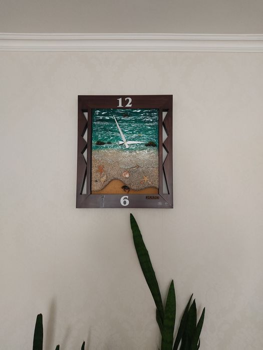 Часы ручной работы