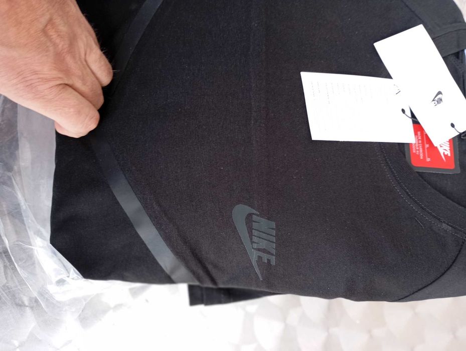 Nike Tech Fleece T-shirt & Short Промо комплект
