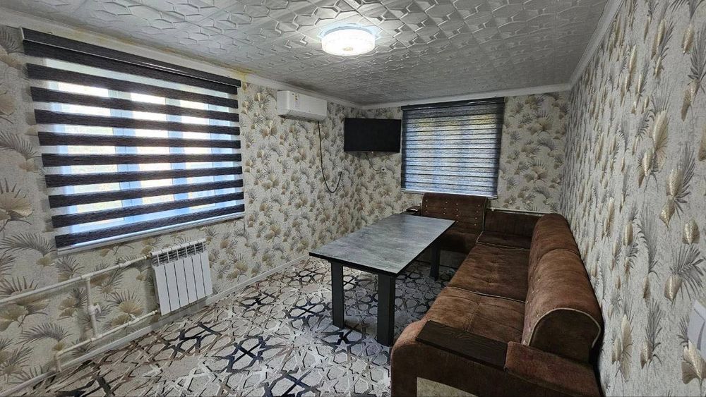 Сдаётся 1 комнатная квартира 
C обстановкой
В горде Алмалыке