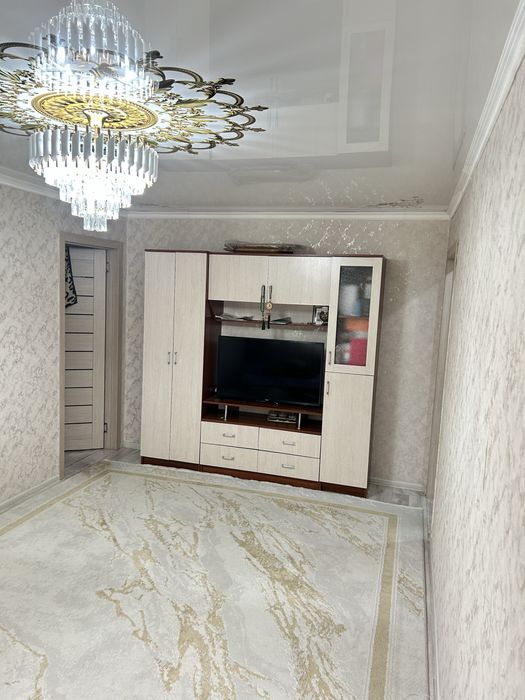 Продам 2 х ком квартиру