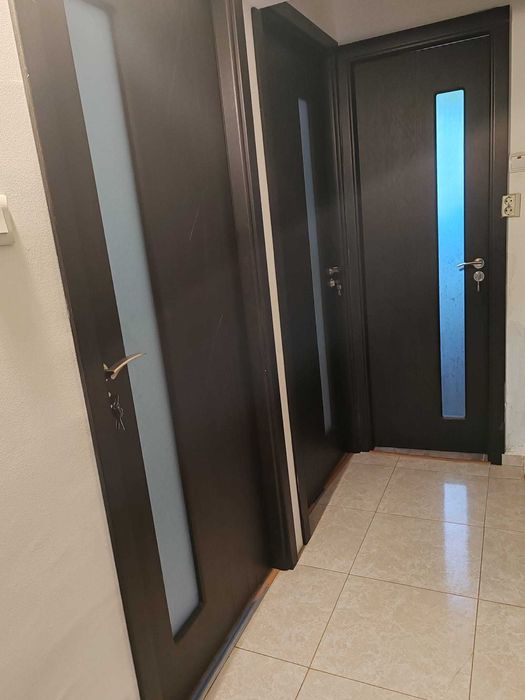 Vand ap.3 camere,str. Zavoiului