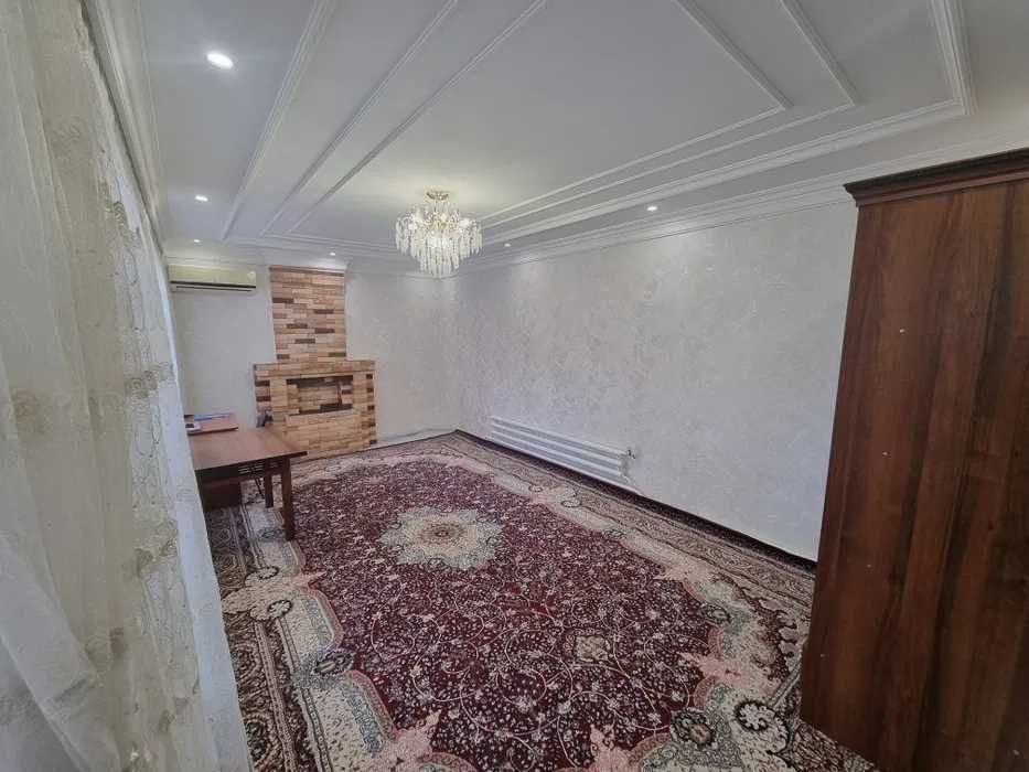 Олмазор тумани Сагбон якинида файзли ховли сотилади. NR494/86