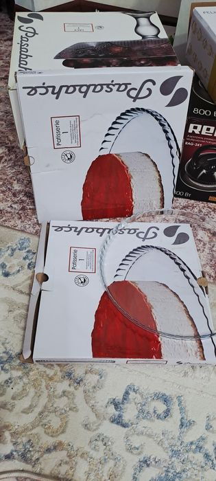 Бу Посуда әр турлі