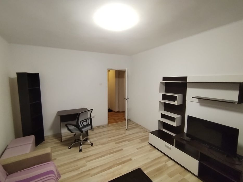 Apartament 2 camere decomandat  Circumvalatiunii pozitie excelenta