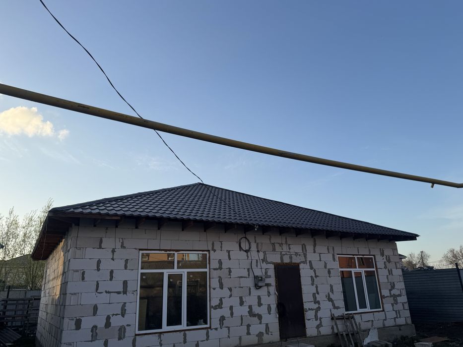 Продам крышу на разбор( металлочерепица)