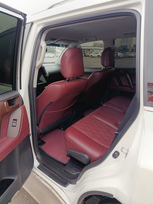 Toyota land cruiser 150 Sotiladi