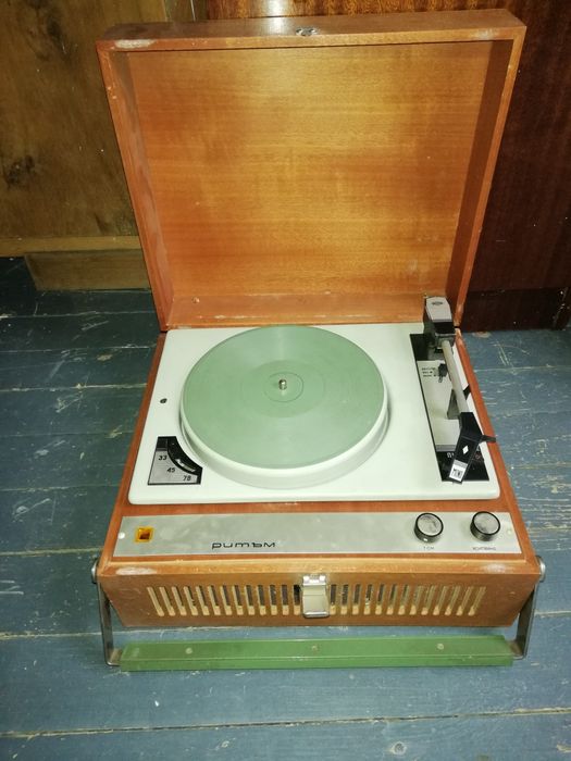 Ретро грамофон за грамофонни плочи