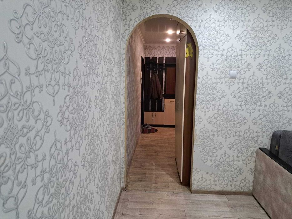 СРОЧНО продам 2 комнатную квартиру