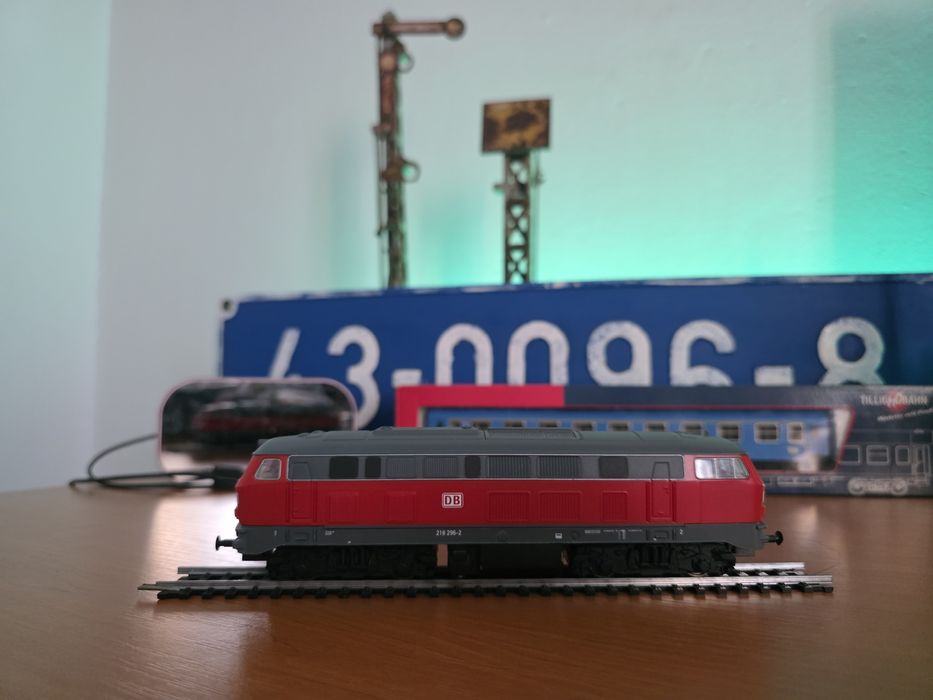 Locomotiva Piko BR 216 HO Analogica Trenulete Electrice