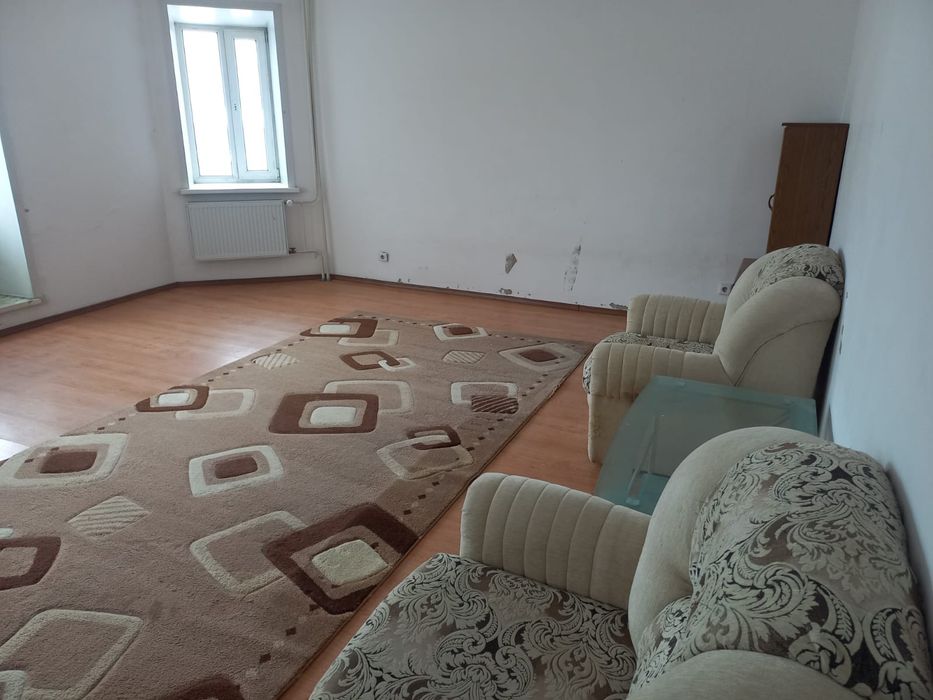 Продам 1-ком квартиру 53 кв/м