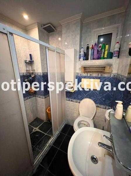 Продава се Тристаен апартамент в Пловдив, Център - 91 кв.м за 2341 €/кв.м - Снимка #4