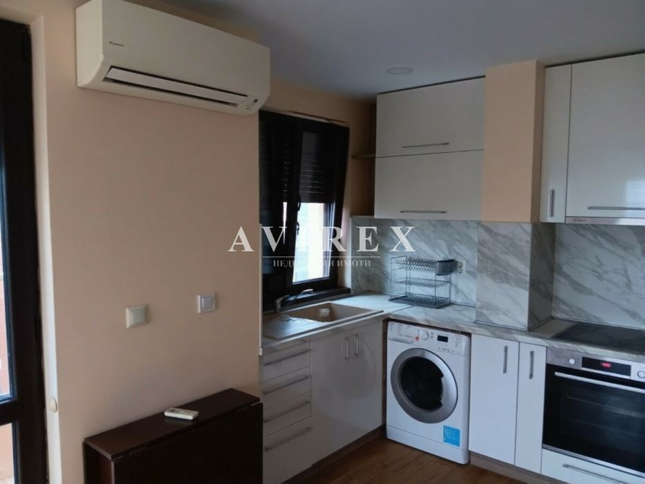 Двустаен апартамент под наем, ул. Рая