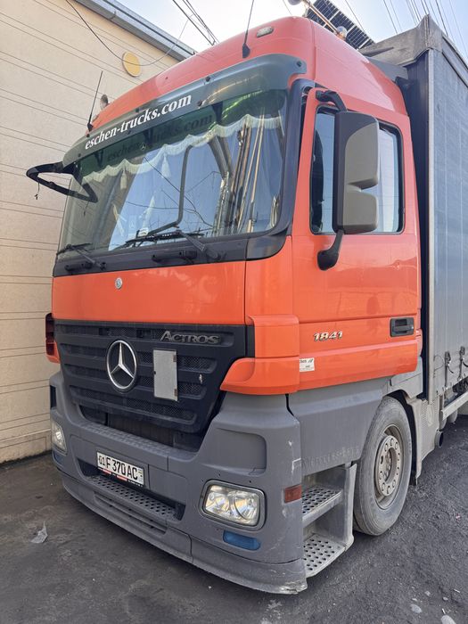 Kuzov bort tent. Salyarka bak. Parkov sotiladi