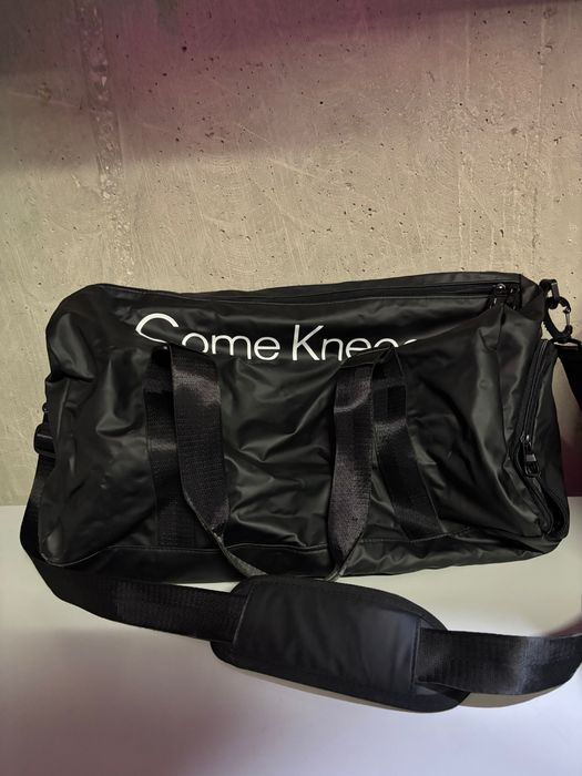 Рюкзаки и дорожные су