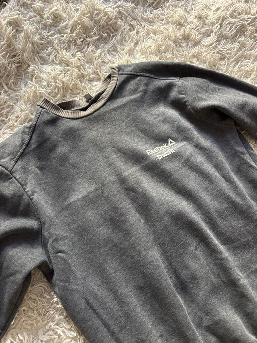 Худи Reebok б/у,продам срочно