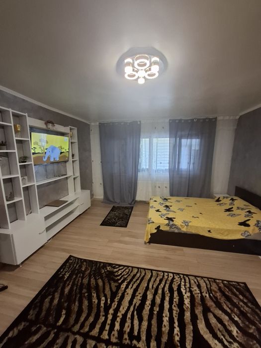 Proprietar închiriez garsonieră Bragadiru cu loc parcare