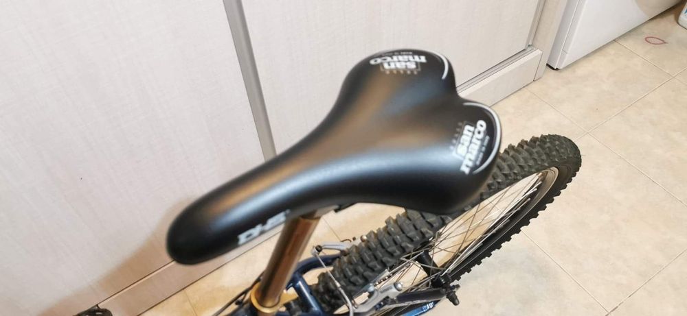 Bicicleta DHS+ Shimano