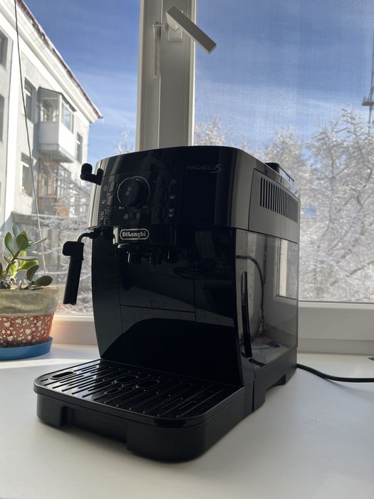 Кофемашина DeLonghi