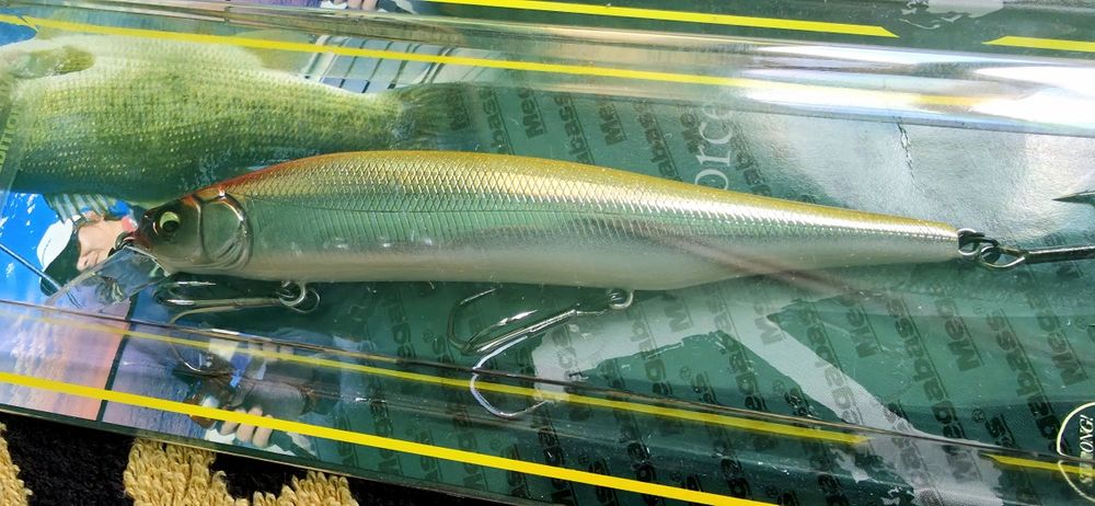 Vând 5 voblere Megabass Ito Shiner