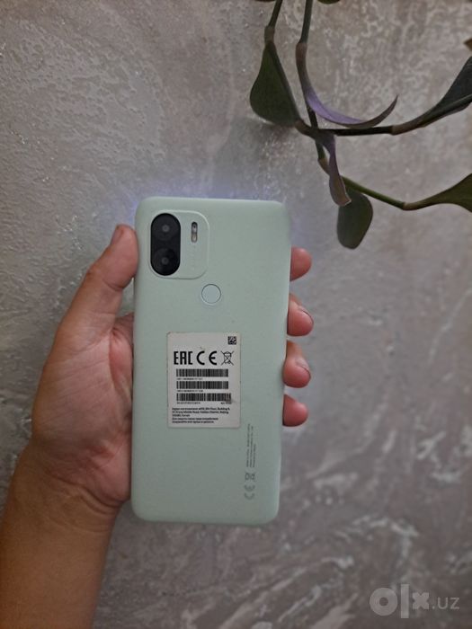 Redmi A1+ 32gb oynasi siniq sotiladi