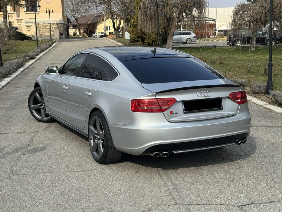 Audi S5 - 333Cp  - Automat - 2011