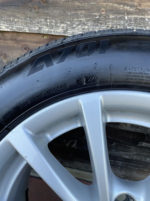 Jante BMW V-Spoke 390 + anvelope iarna 205/60 R16 DOT 2024
