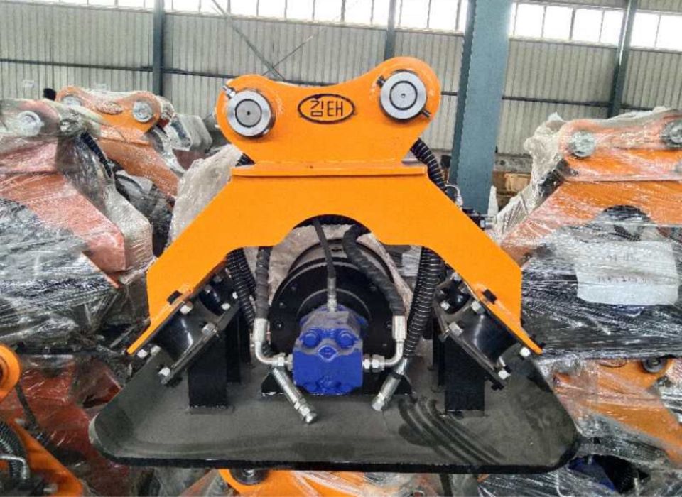 Вибротрамбовка на мини экскаватор