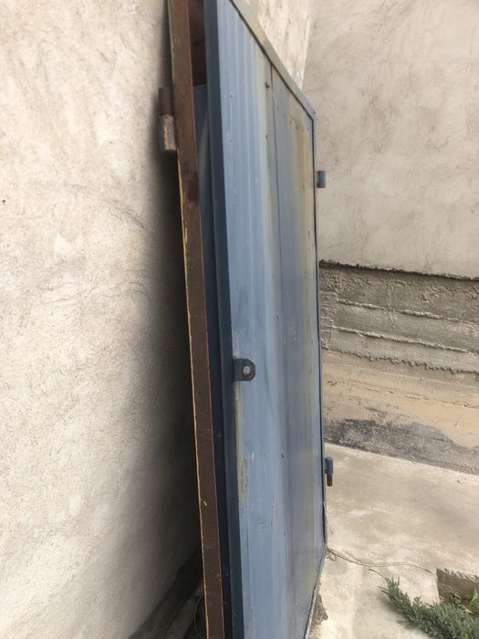 Ворота металлические двустворчатые