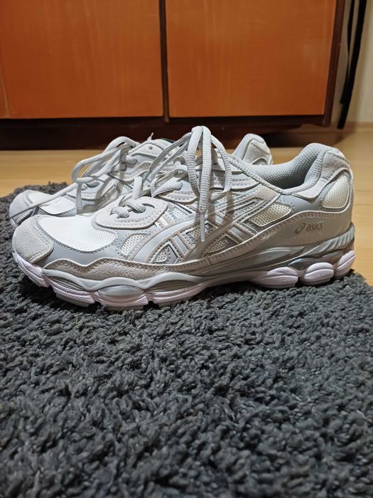 Asics Gel NYC нови