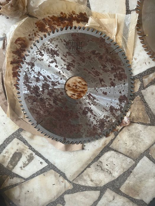 Циркулярни Дискове за рязане на дърва