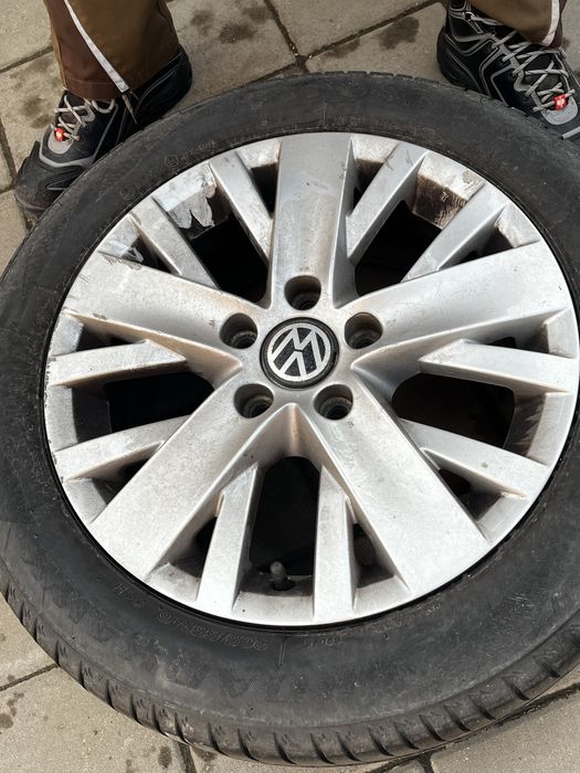 Vând jante cu cauciuguri  volkswagen