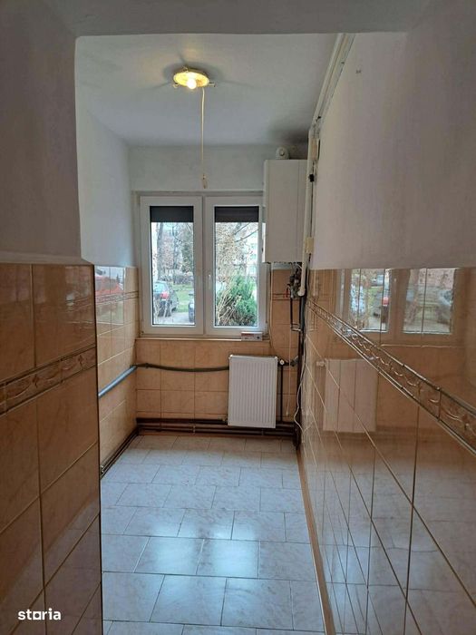 Apartament 2 camere , Ozana , M15 , parter , 46.000 euro neg.
