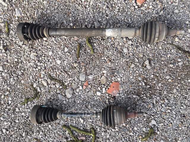 Голф 4 на части VW Golf 4 1,9tdi полуоска носачи табло стъкло машинка